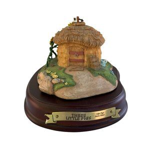 Disney WDCC Enchanted Places Three Little Pigs Fifer Pigs Straw House w/ Box